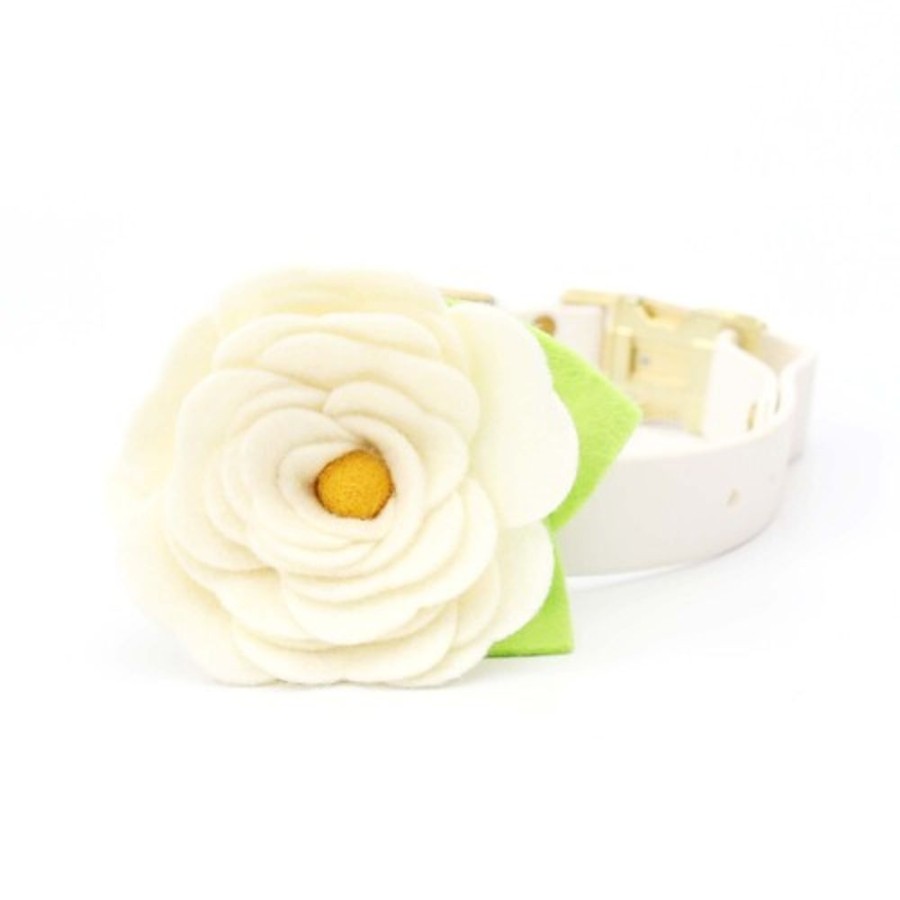 Collars, Leads & Accessories Mimi Green | Cream Magnolia Dog Collar Flower