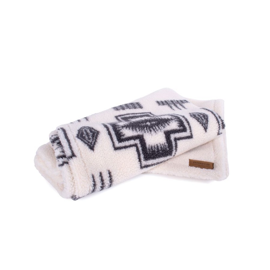 Beds, Crates, Etc. Pendleton Pet® | Pendleton Berber Pet Throw - Harding Tonal Natural