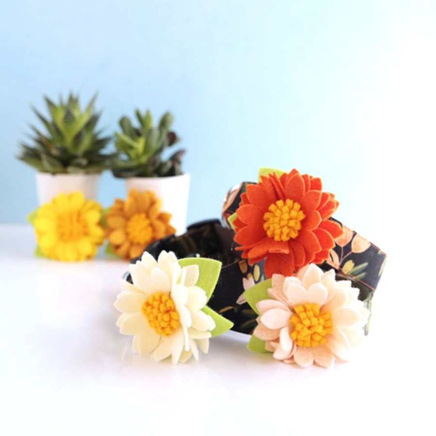 Collars, Leads & Accessories Mimi Green | Lotus Dog Collar Flower (7 Color Variations)