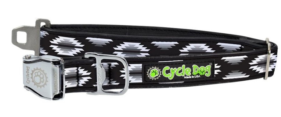 Collars, Leads & Accessories Cycle Dog | New Black & White Camp Fire Blanket Collection