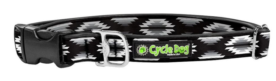 Collars, Leads & Accessories Cycle Dog | New Black & White Camp Fire Blanket Collection